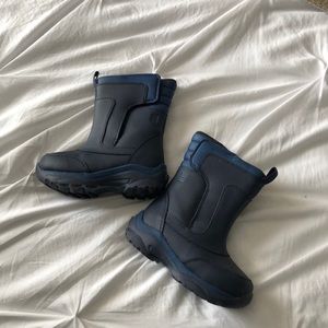 Boys Lands End snow boots